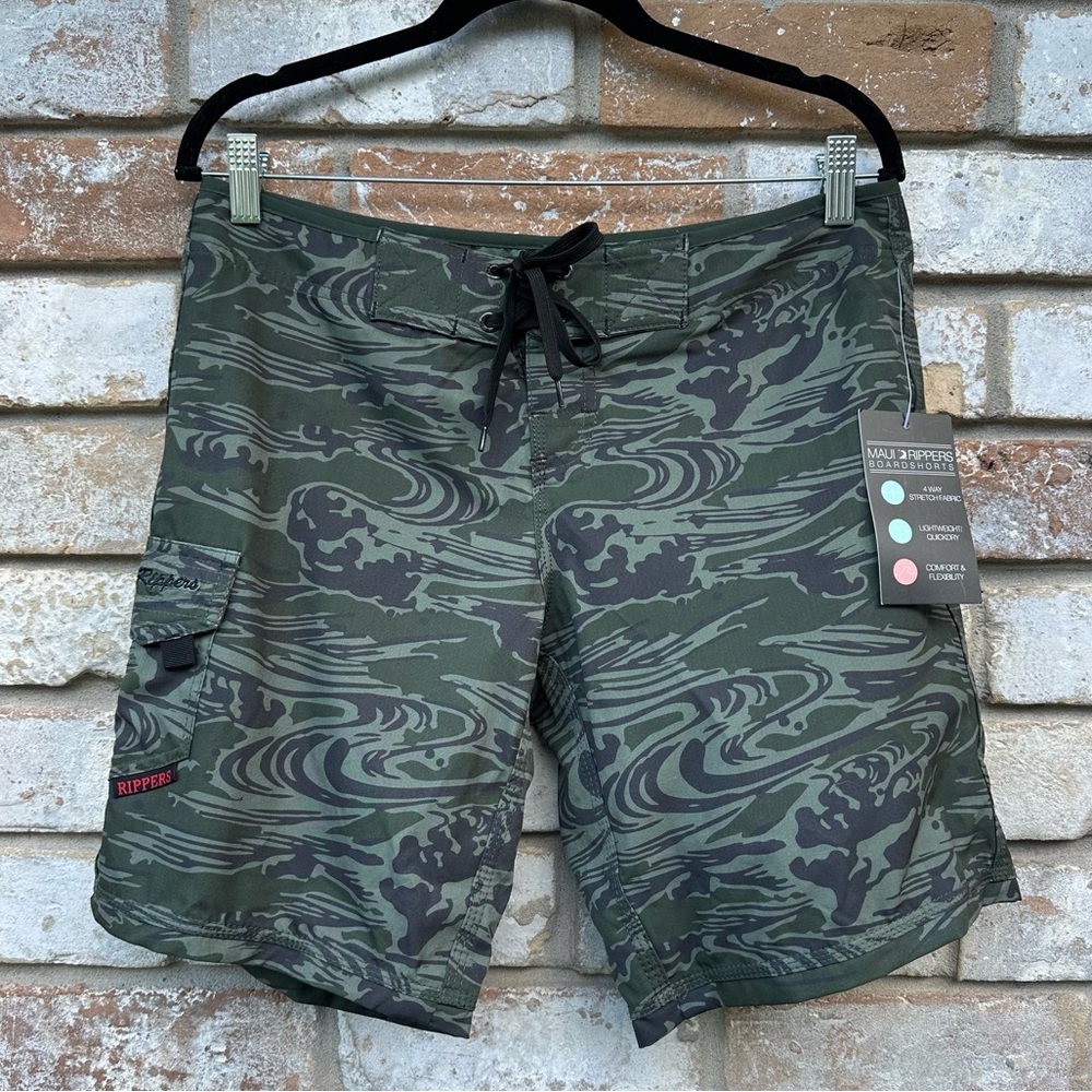 Maui Rippers Boardshorts 9” Stretch Green Camo Swim Shorts